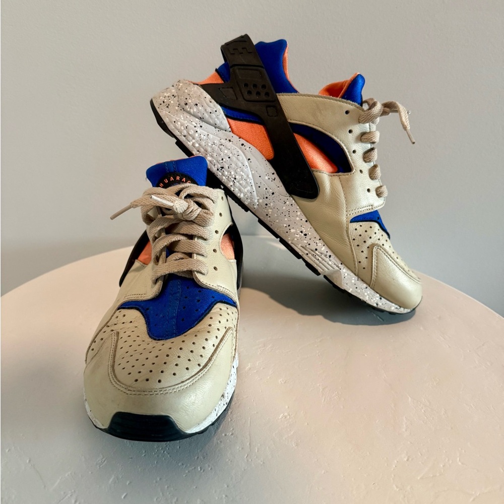 Nike Air Huarache Multicolor Athletic Sneakers